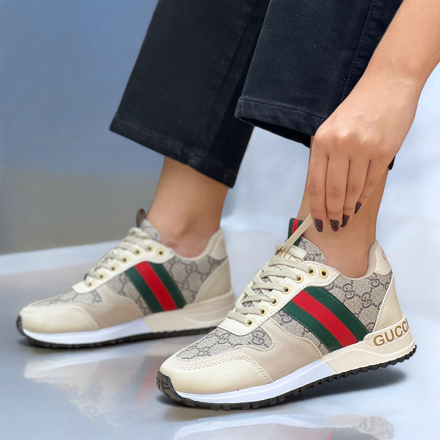 Combo: Tenis + Bolso Bolichero Gucci Dama